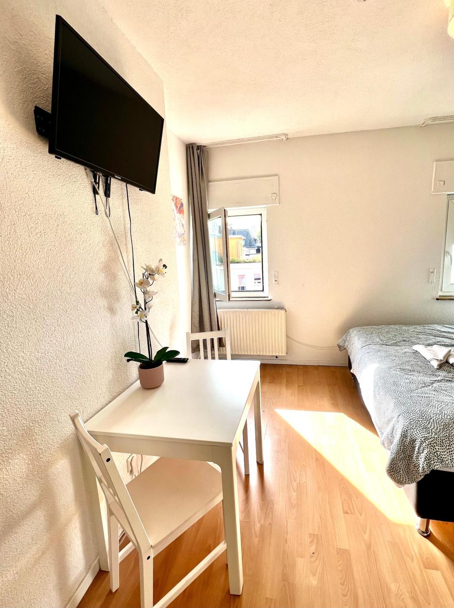 Budget City Appartement Kueche,Bad, Parken Im Zentrum Von Ravensburg Zewnętrze zdjęcie